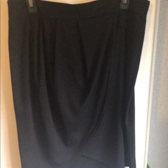 Bundle Deal— Two Mini Skirts Size L - Picture 6 of 6